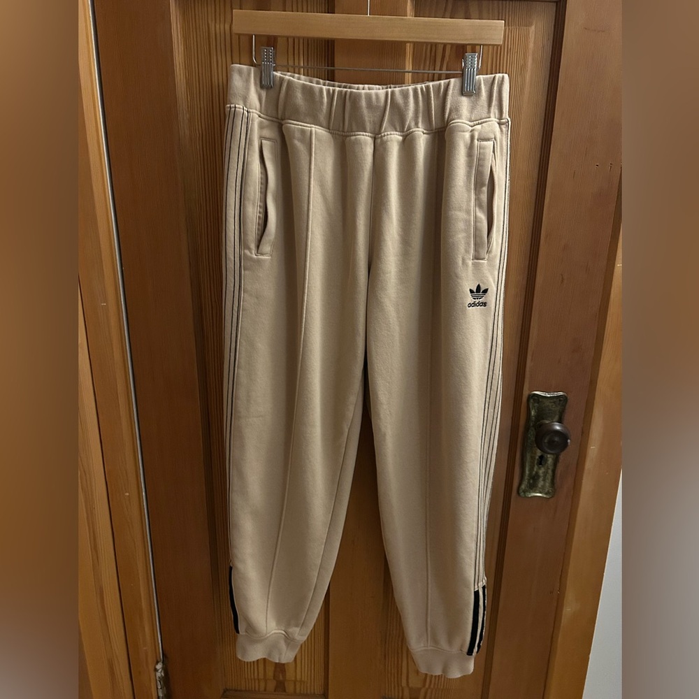 Adidas Original Fleece Joggers Size Large Beige/ Black - Picture 9 of 16